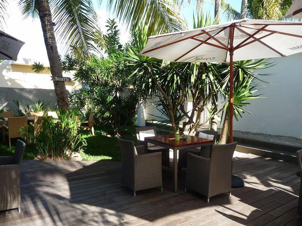 Esprit Libre Restaurant & Guest House Grand-Baie Exterior photo